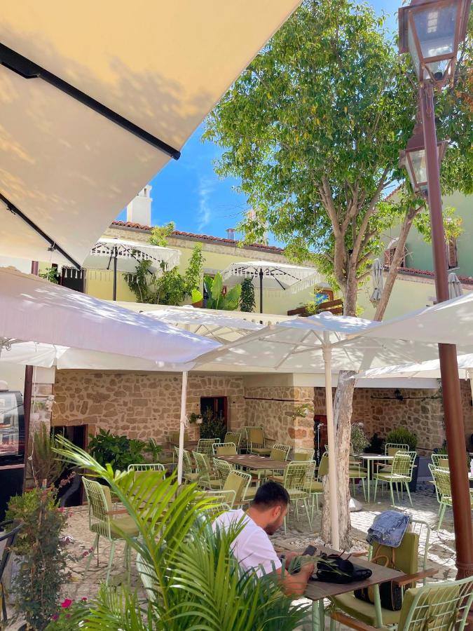 Bohemian Boutique Suites Vlorë Εξωτερικό φωτογραφία