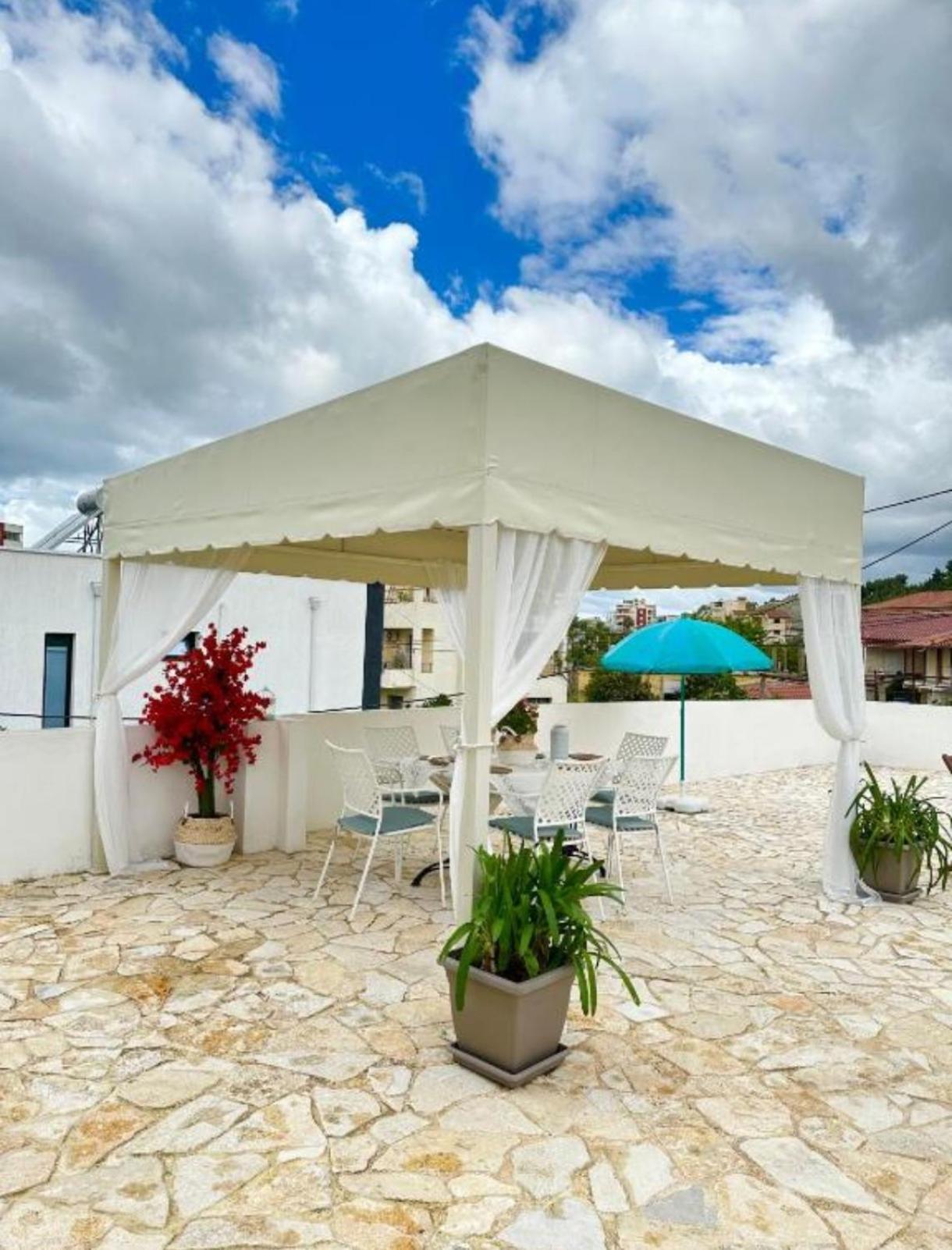 Bohemian Boutique Suites Vlorë Δωμάτιο φωτογραφία